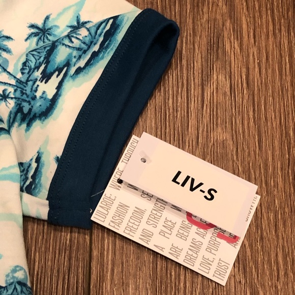 NWT Lularoe LIV - Picture 3 of 8